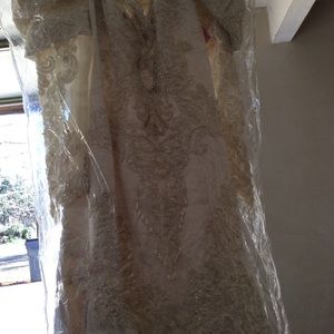 Vintage Wedding Dress